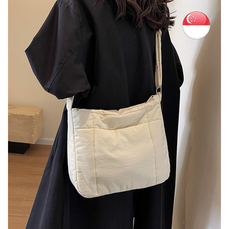 Sac Messager Spyder – Nylon Noir Léger – Neuf Avec étiquettes – Vietnam