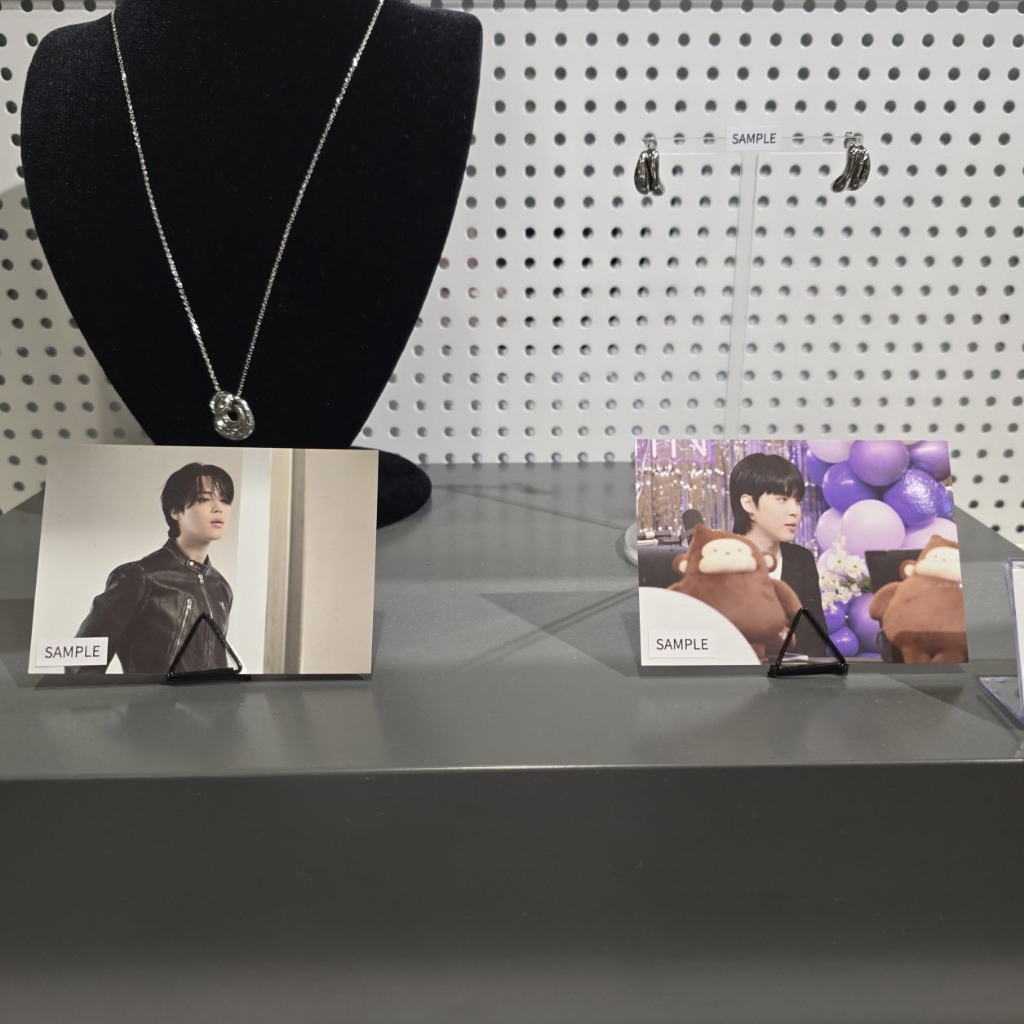BTS】JIMIN The か黒 Truth Untold デニムフーディ トレカ有