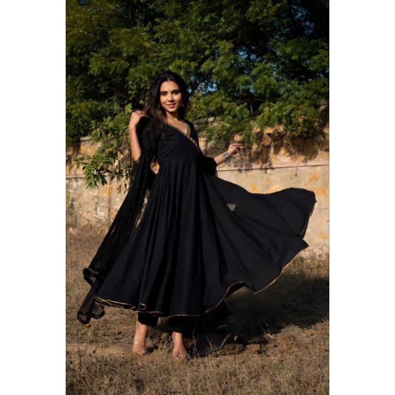 Stylish Black Georgette Long Dress with full lining and embroidery work lace on Neck Latest Collections