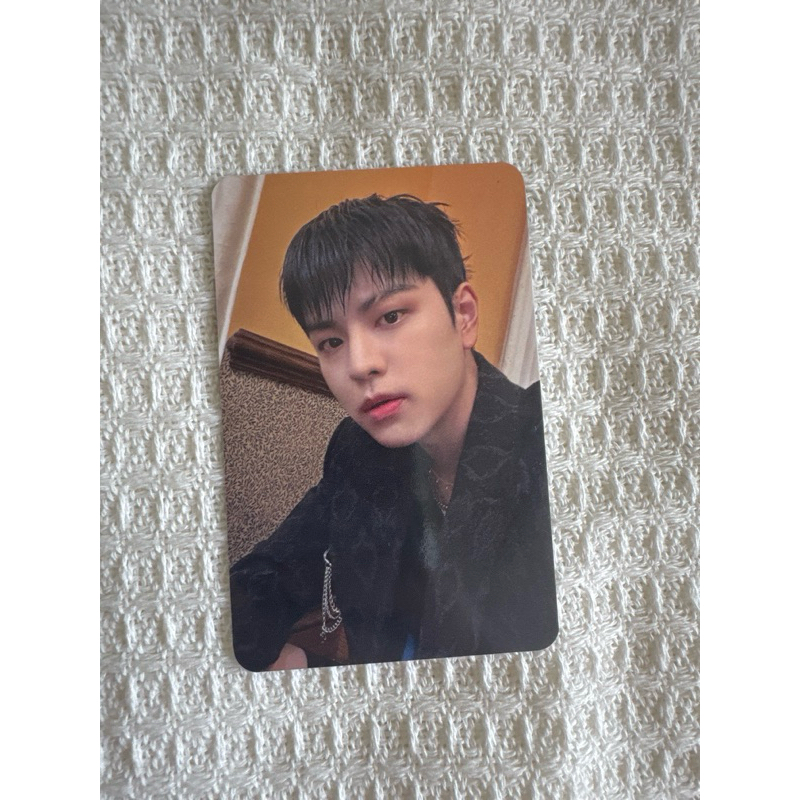 SHARING SET] Stray Kids ATE Binder and Photocard pc set | Shopee