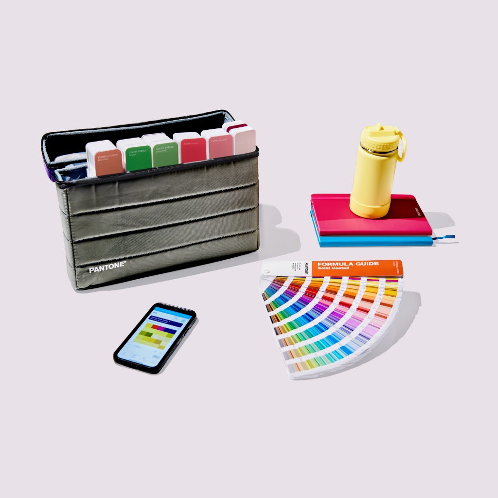 Pantone Official] Formula Guide Set | Coated & Uncoated 2 guides