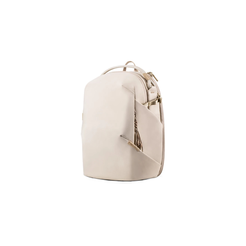 美品！PGYTECH OneGo Lite 16L アイボリー PGYTECH OneGo Lite Backpack 16L For Everyday Backpack Travel