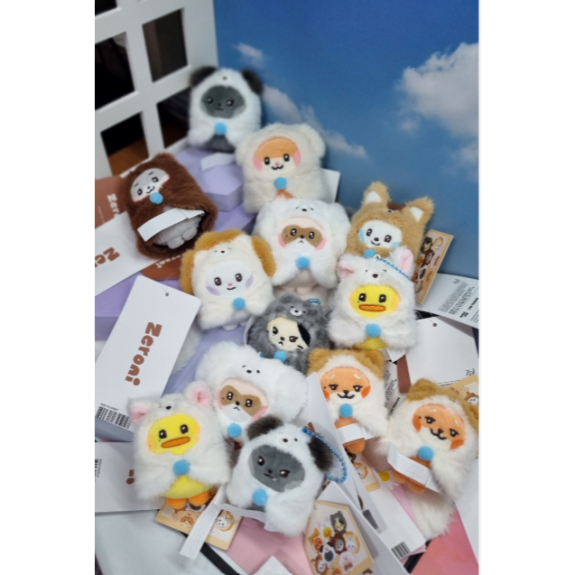 ZEROBASEONE zeroni MINI PLUSH KEYRING WONDERLAND | Shopee Singapore