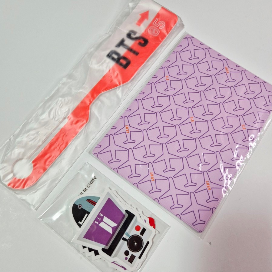 BTS MERCH BOX #5 Official Travel Set (No Mini Luggage) | Shopee