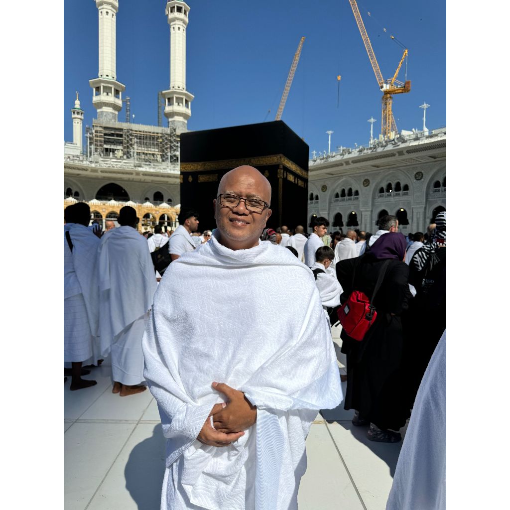 Rihlah Safeera Men's Ihram set for Hajj and Umrah (Buy 1 Get 1 FREE ...
