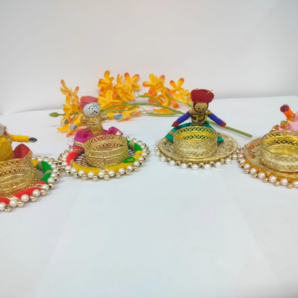 Recycled Material Rajasthani Raja Rani Puppet/Dolls Decorative Tealight ...