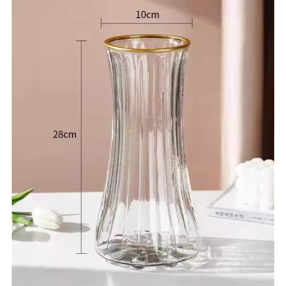 Elegant Tall Glass Vase – 28cm Fluted Design with Gold Rim