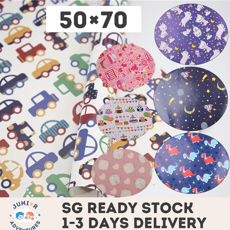 Gift wrapping service with cartoon birthday present wrapping paper ...
