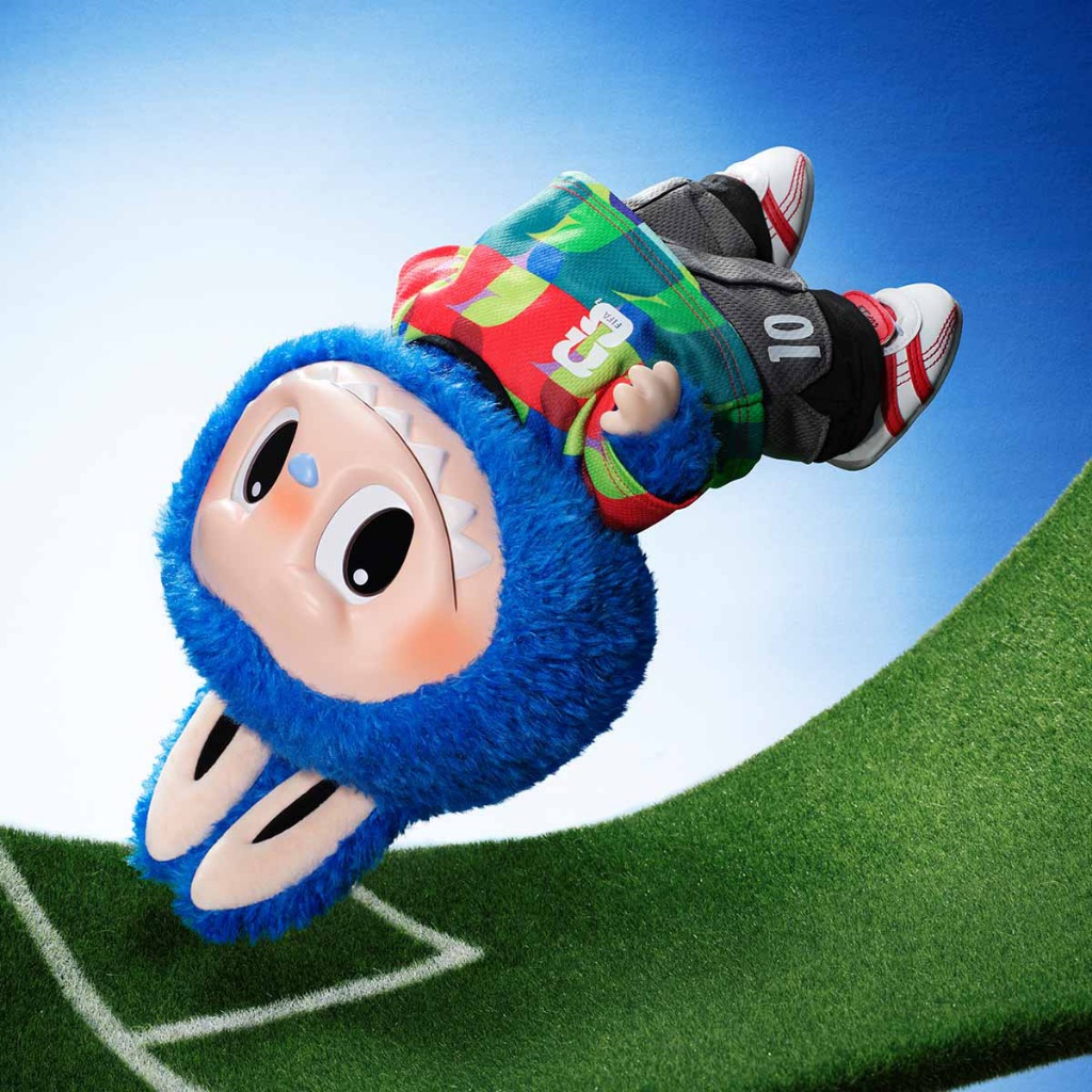 POP MART THE MONSTERS × FIFA SERIES-Catch the Win Vinyl Plush Doll