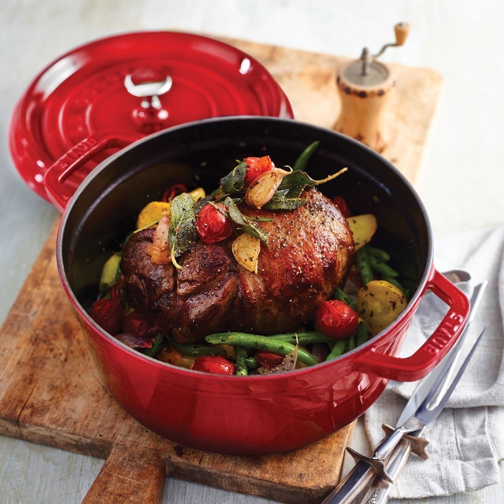 STAUB Cast Iron Round Cocotte 22cm/2.6L - Made In France | Shopee