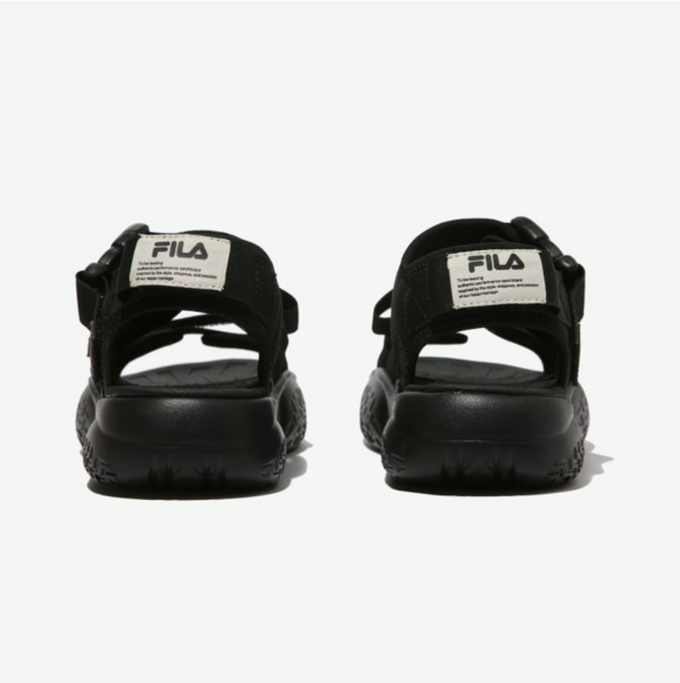 All black hot sale fila sandals