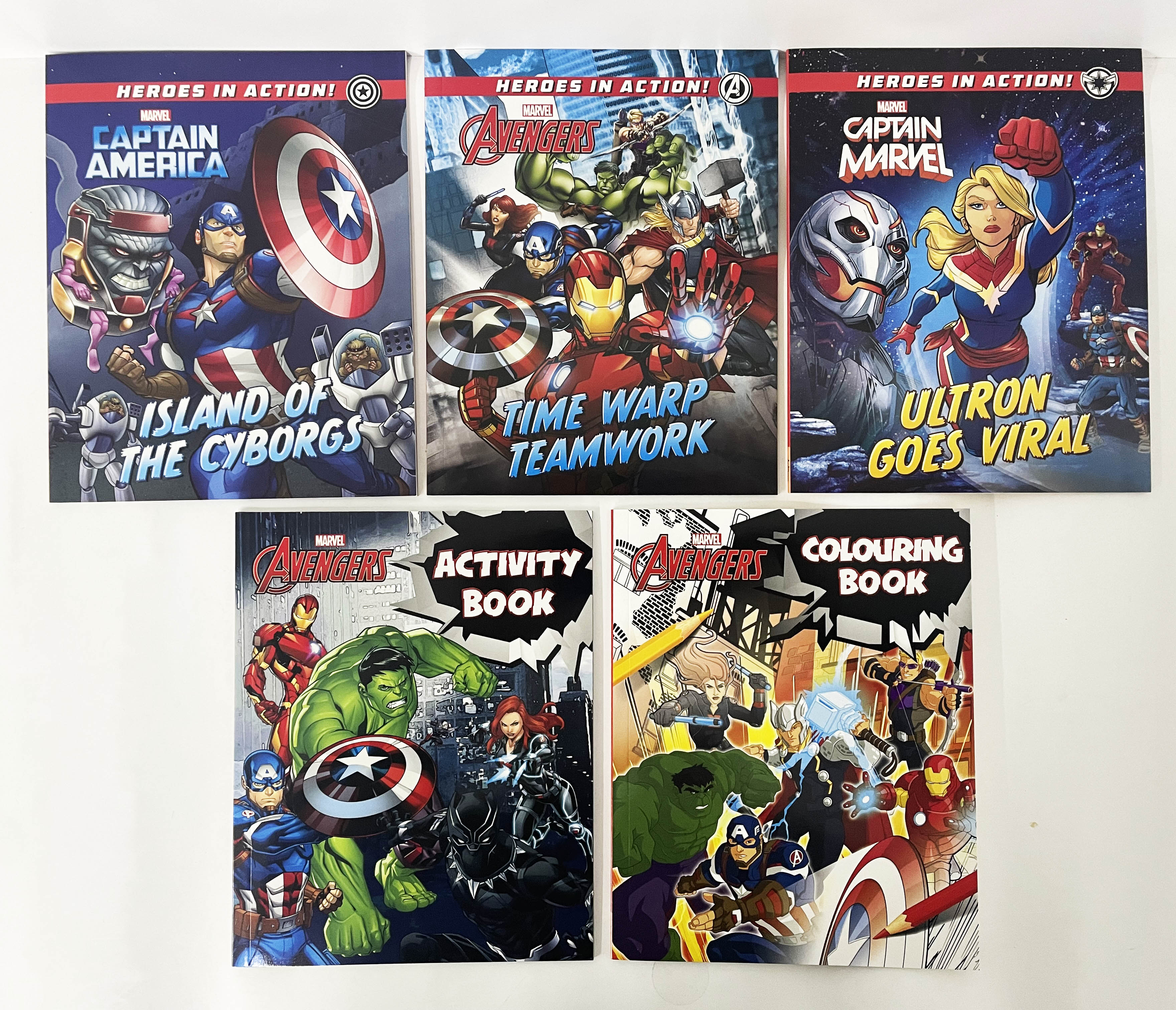 Marvel Avengers Ultimate Carry Pack With 5 Books & Stickers For Kids ...