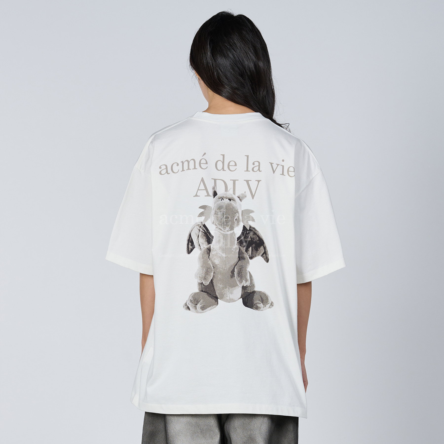 100% Authentic] ADLV Acme de la vie Fuzzy Dragon Short