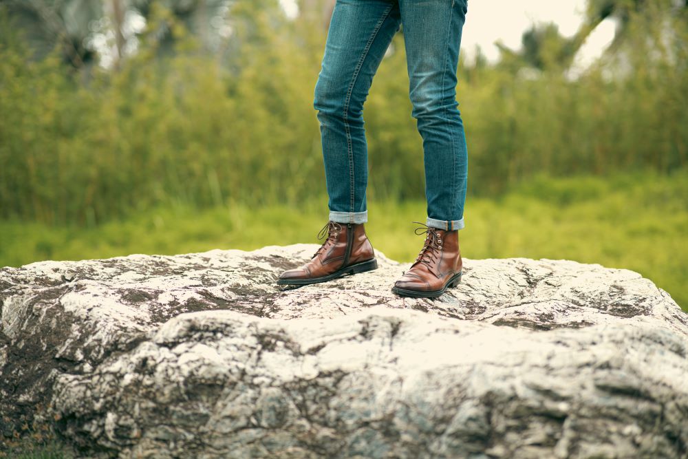 Casual Boots Cap Toe Shoes With Jeans Men Leather Boot Cap-Toe