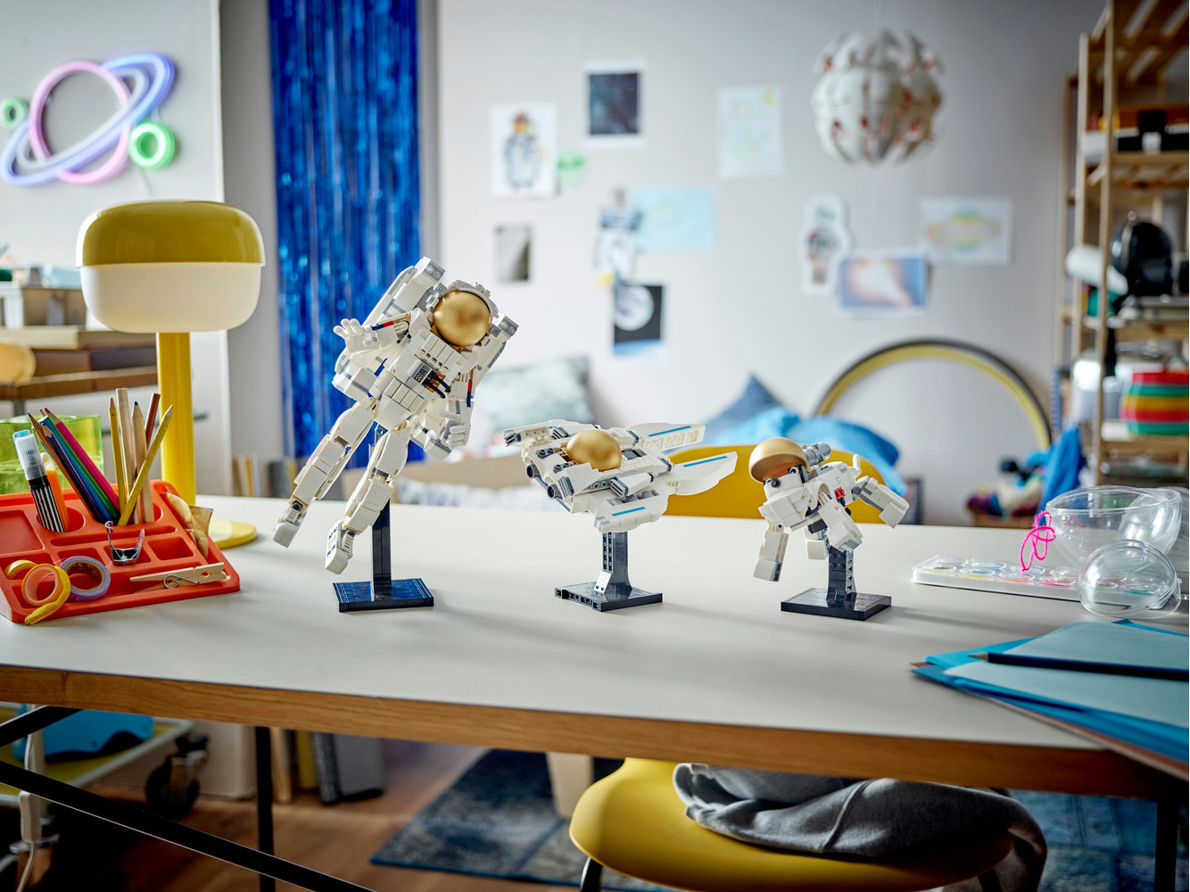 LEGO Creator 31152 Space Astronaut | Shopee Singapore