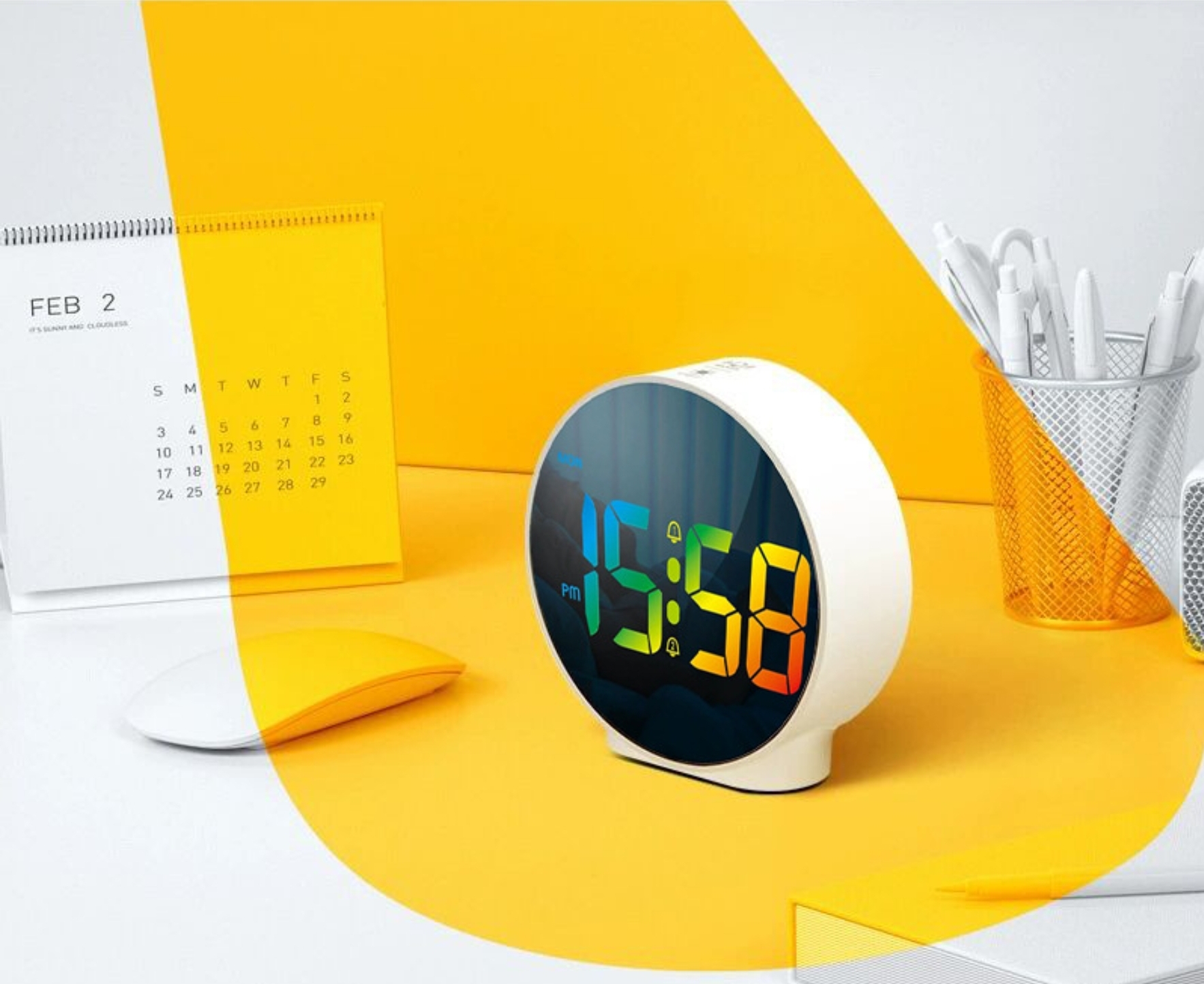 [SG] LED Digital Alarm Clock Round Clock Minimalist Design with 2 ...