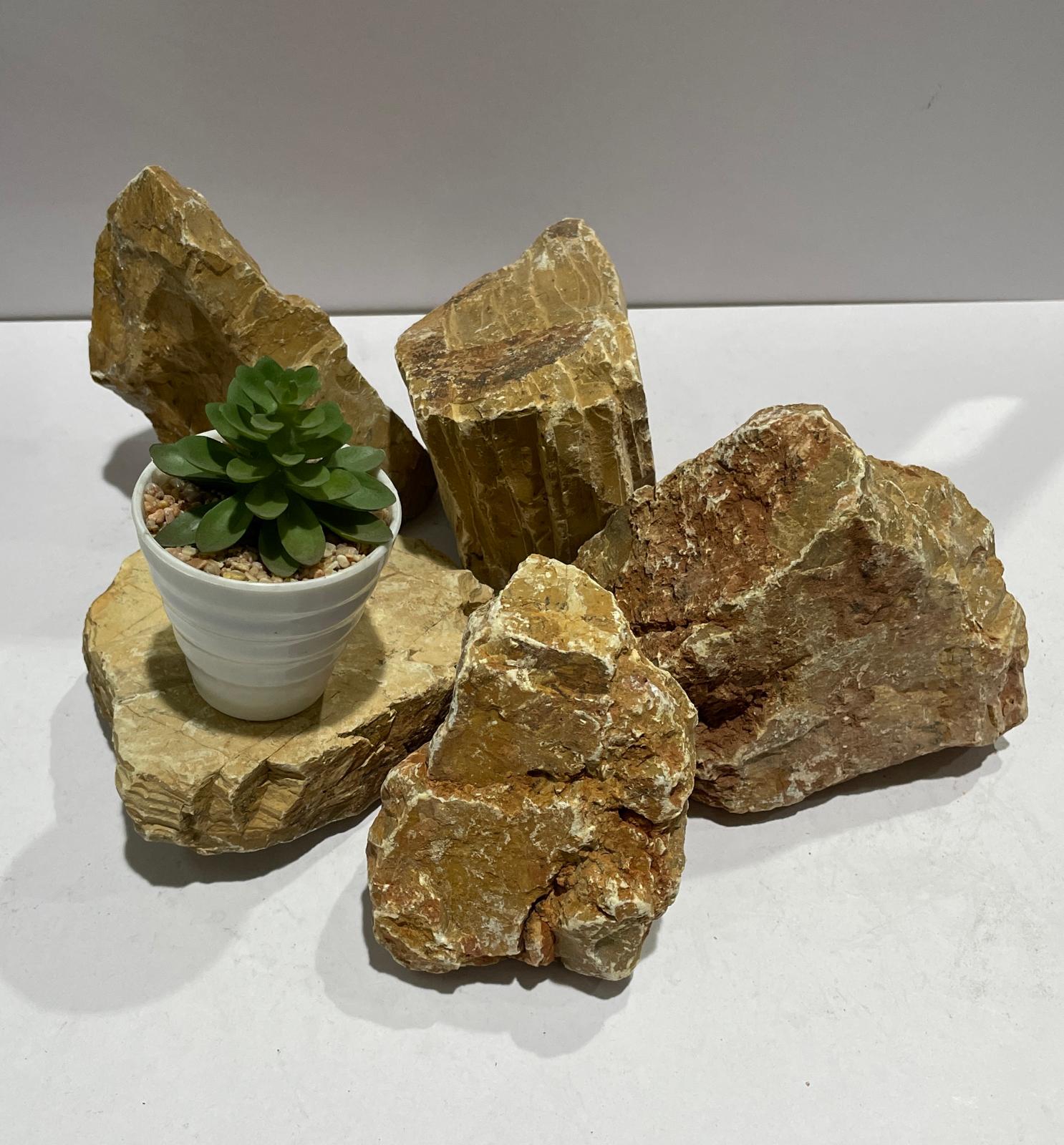 Stone Rocks For Landscape Garden Aquarium Size:100mm-200mm (4.5kg ...