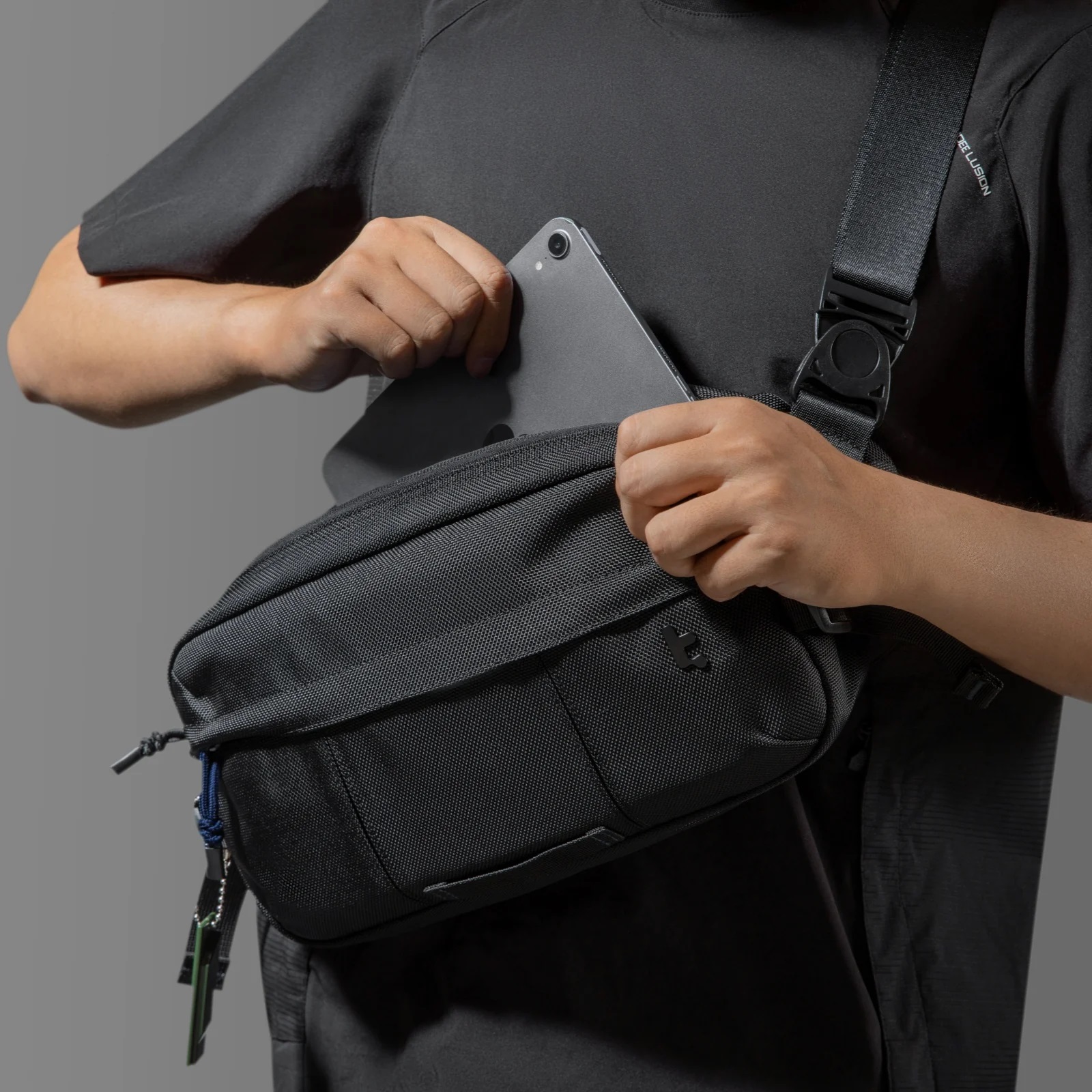 Tomtoc Wander-T26 Daily Sling Bag | 5.5L | Shopee Singapore