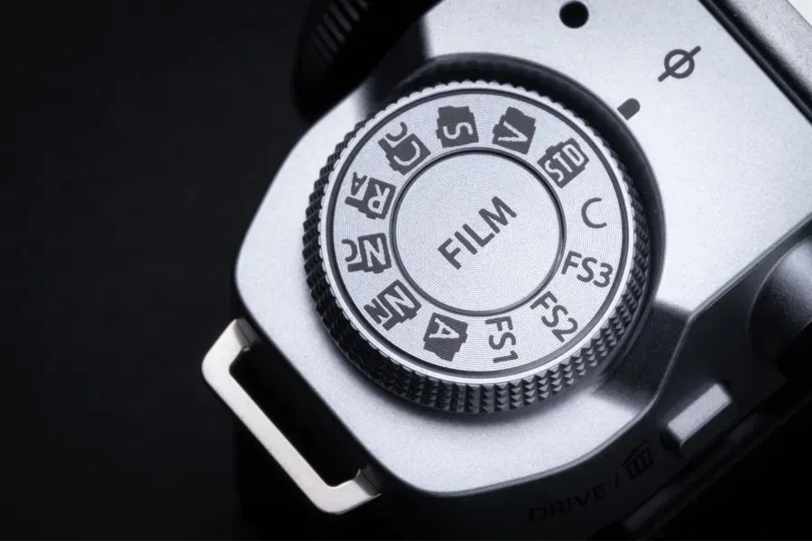 Fujifilm X-M5 + Free Gift to redeem from Fujifilm | Shopee Singapore