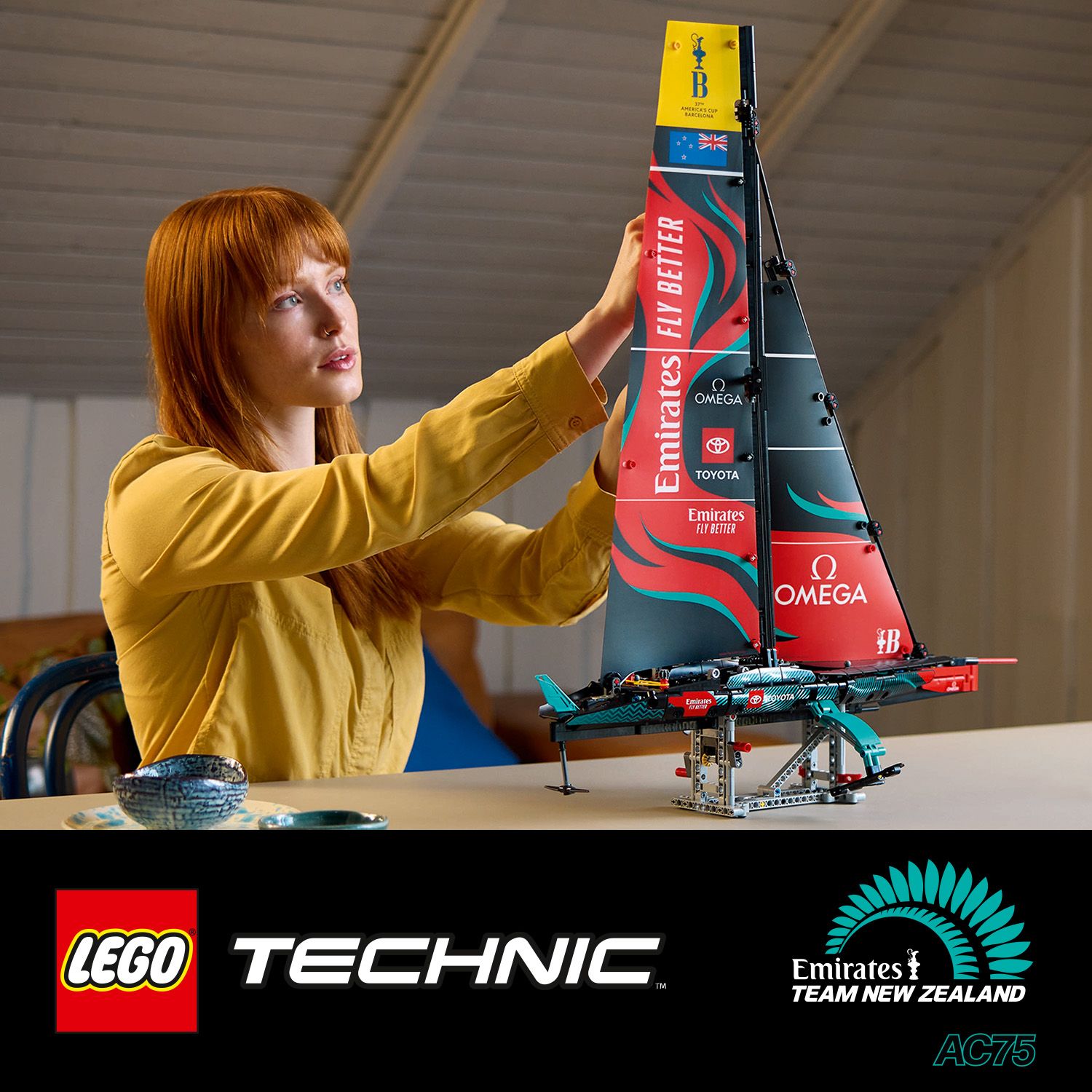 LEGO Technic 42174 Emirates Team New Zealand AC75 Yacht (962 Pieces ...