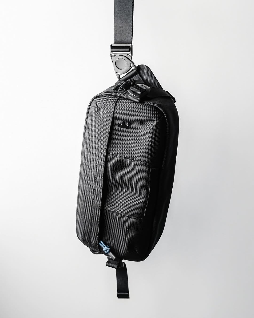 Tomtoc Wander-T26 Daily Sling Bag | 5.5L | Shopee Singapore