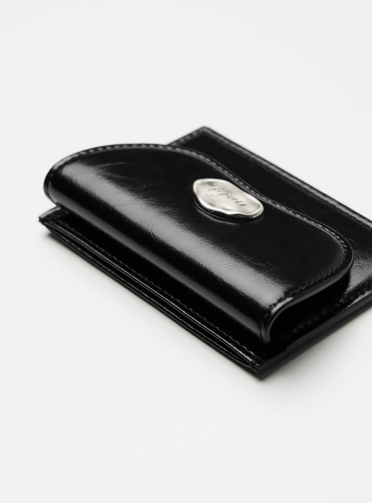 MARHEN.J AURORA P Recycle Microfiber Wallet 6 colors - Black / Cream ...