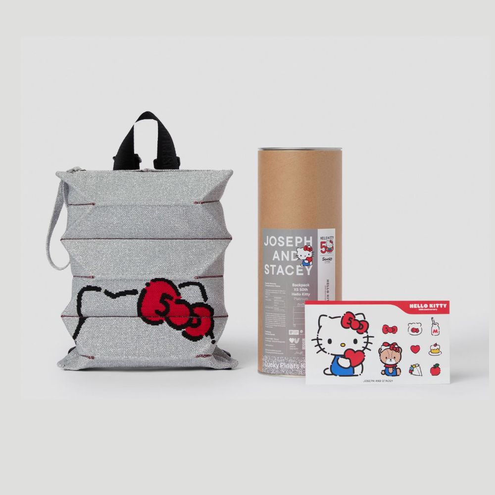 【JOSEPH&STACEY】LuckyPleatsKnit Backpack XS 50th HelloKitty Hidden 50% OFF] Lucky Pleated Knit Backpack X-Small 50th