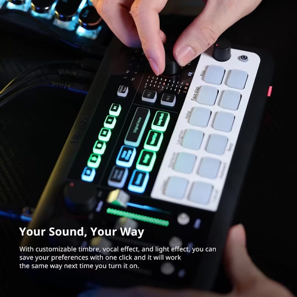 ULANZI AX01 Carte Son Live – 12 Effets Vocaux Fun + Changeur De Voix, Effets Lumineux RGB DIY, Idéal Pour TikTok, YouTube, Streaming & Gaming Sur PC