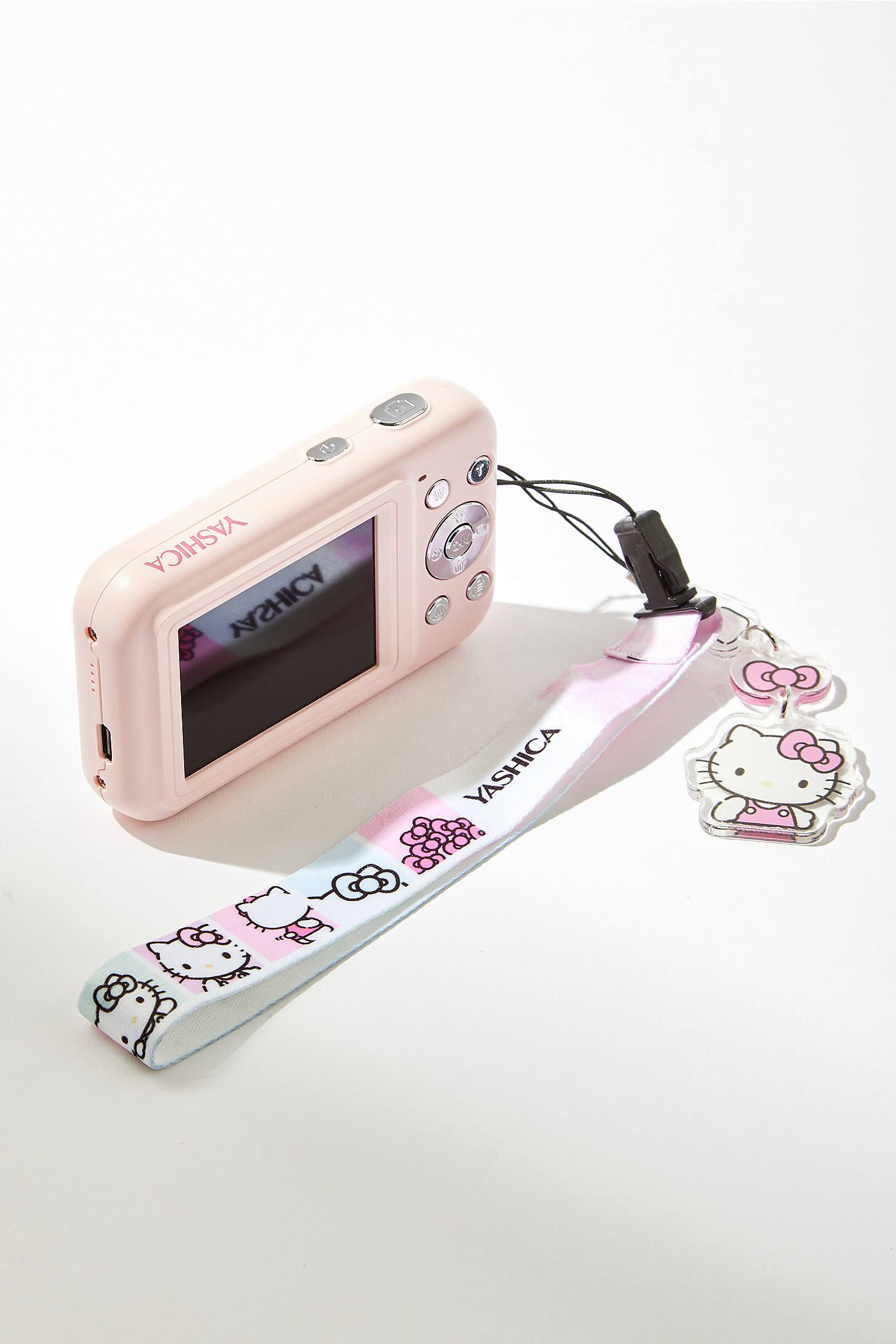 新品未開封★YASHICA HELLO KITTY 使い捨てカメラ ３個セット YASHICA コンパクトデジタルカメラDZ-100 Hello Kitty