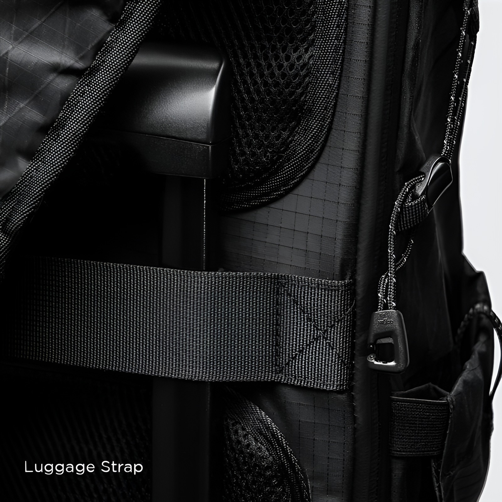 Bitplay Black Series 28L Backpack – Secure, Versatile, Expandable ...
