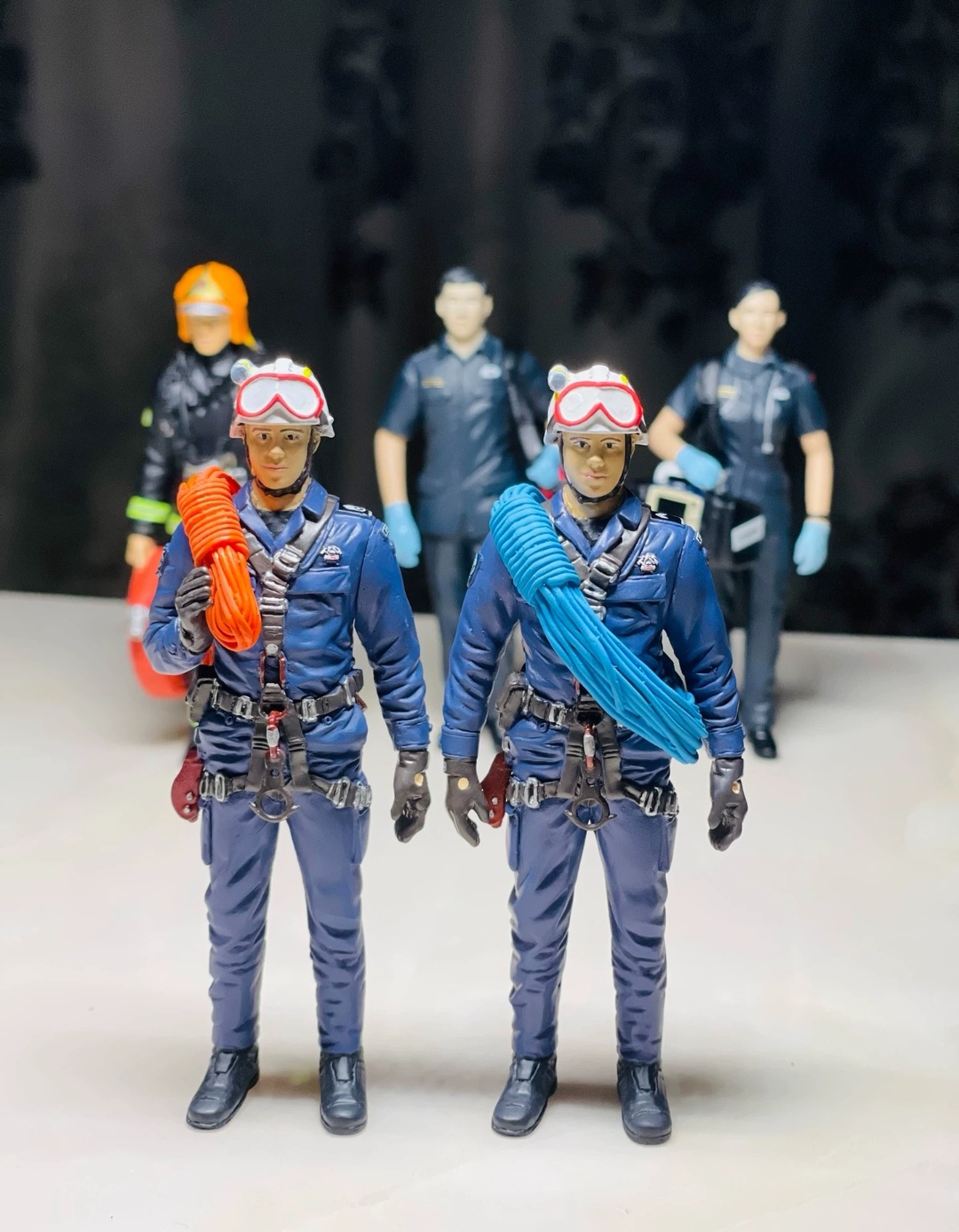 Masterpiece Collectibles SCDF Collectible Figurine (1:18) [Whole Set ...