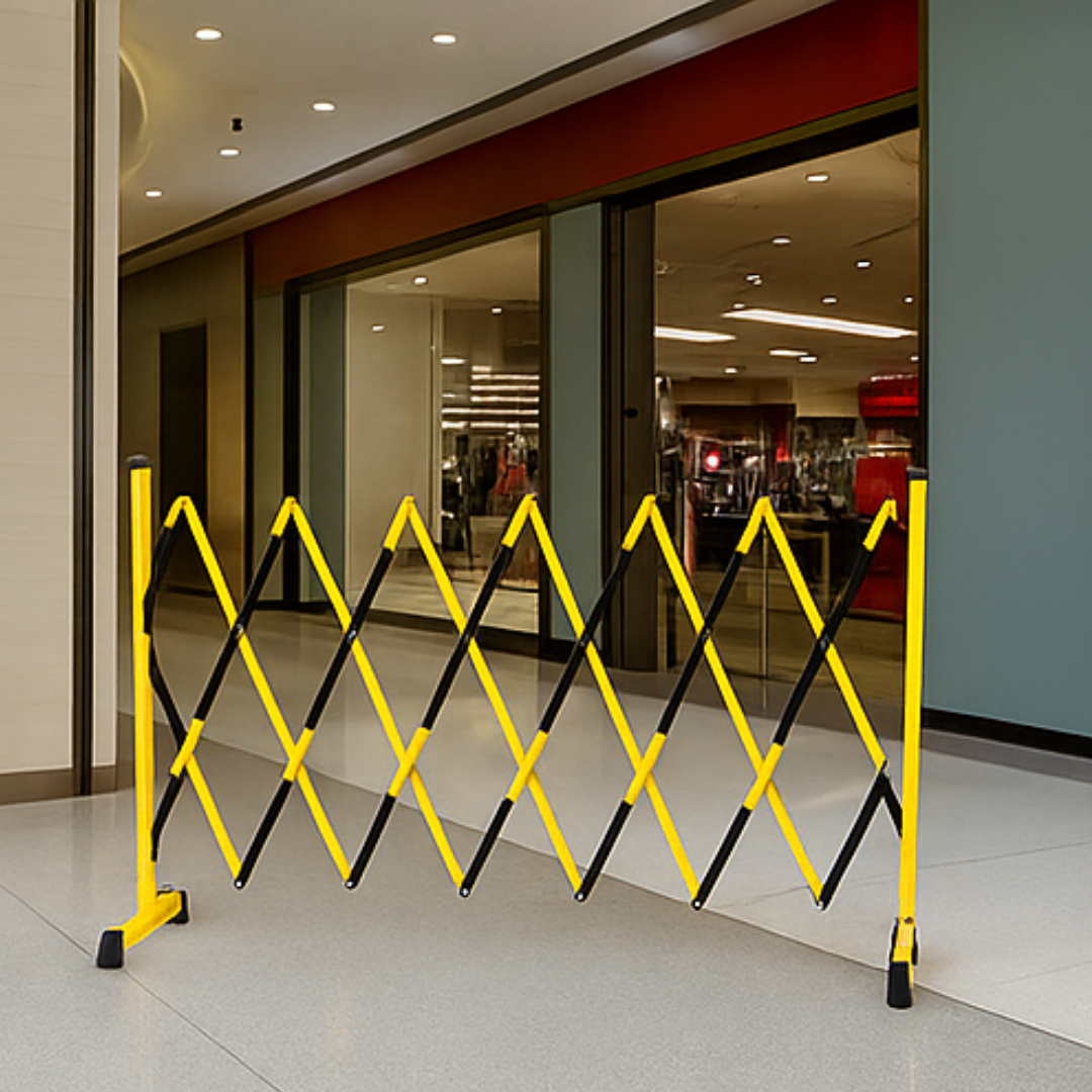 (DIYMONKEY) Foldable Portable Safety Barricade – Reflective Gate for ...