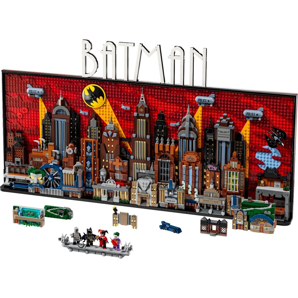 LEGO Super Heroes 76271 Batman: The Animated Series Gotham City, Mainan, Building Block, Toys - Gambar 2