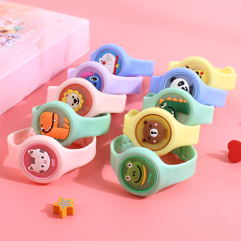 Mosquito Repellent Spinner Bracelet For Kids With Light main image 0