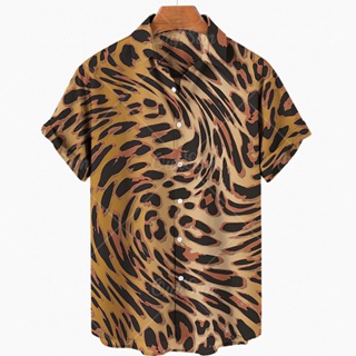 Manfinity Men Tiger and Chain Print Shirt