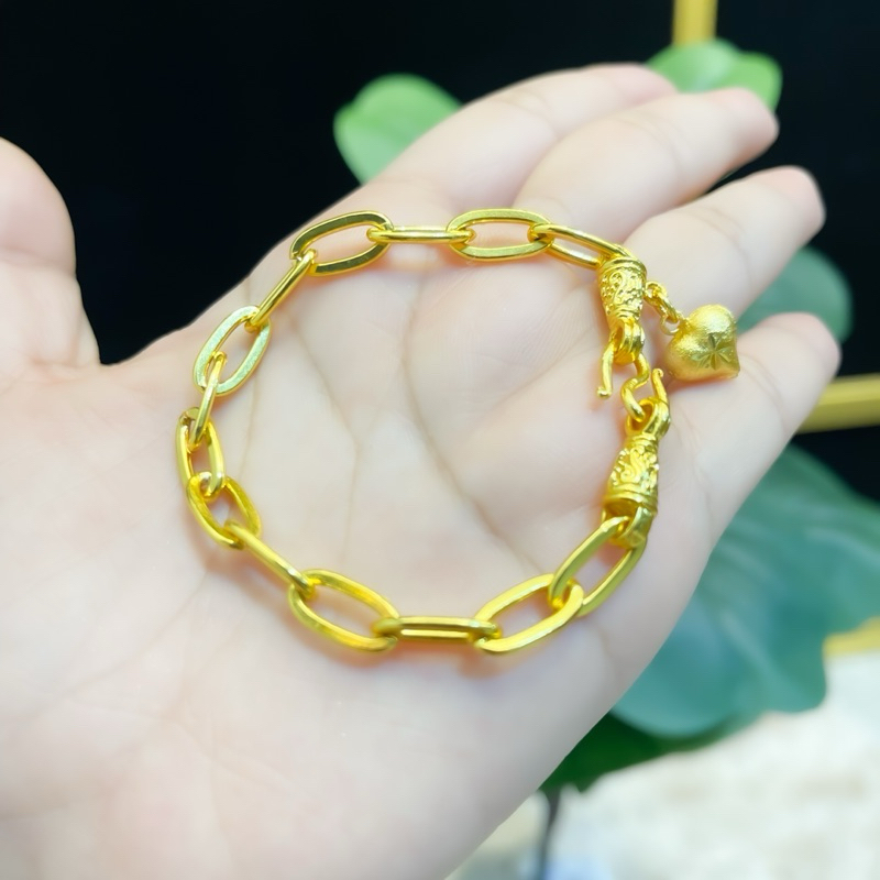 Gold deals bracelet weight