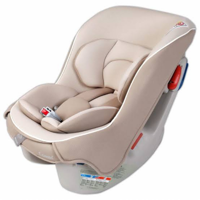 Combi coccoro Car Seat In Cream Color