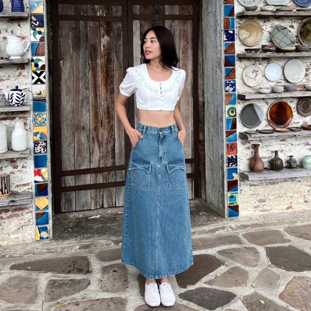 Crop top and skirt xd deals