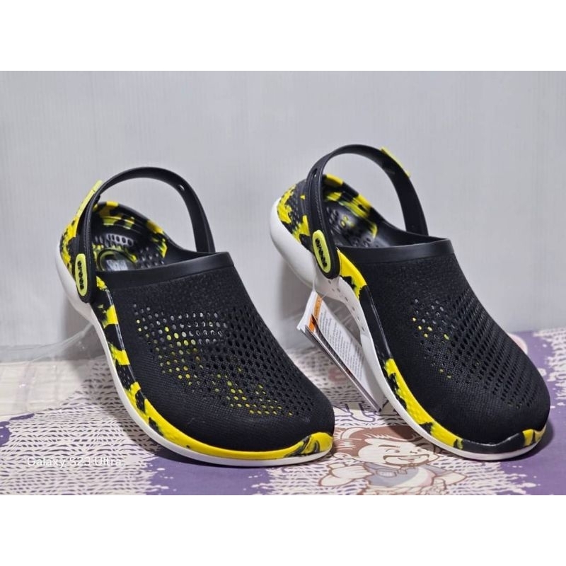 crocs360 ridee Sandals Delivered 2 Days. Product Can Be Worn By Both