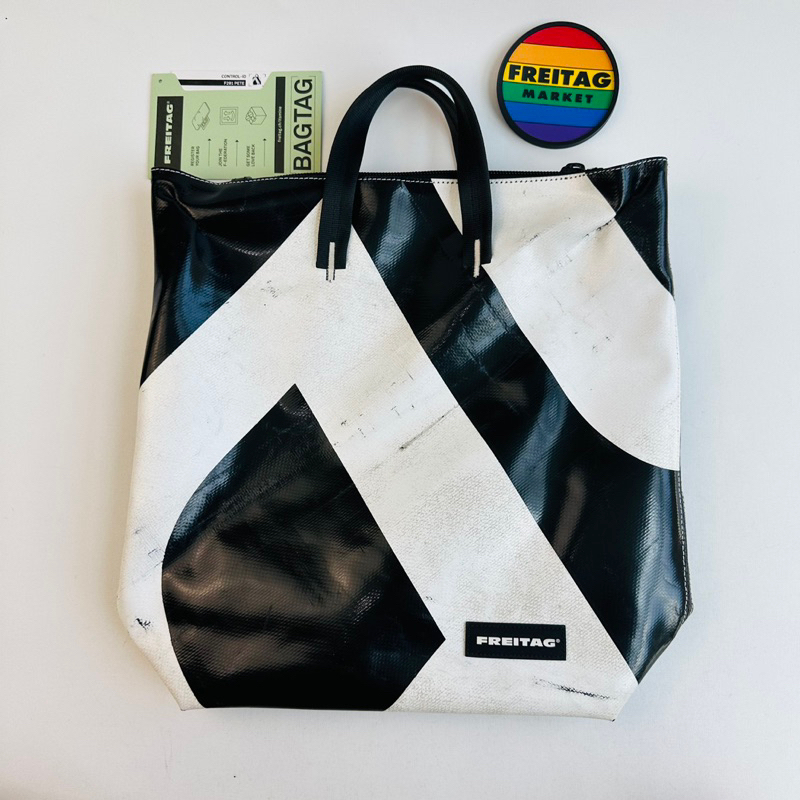 Freitag Bag Model F201 PETE | Shopee Singapore