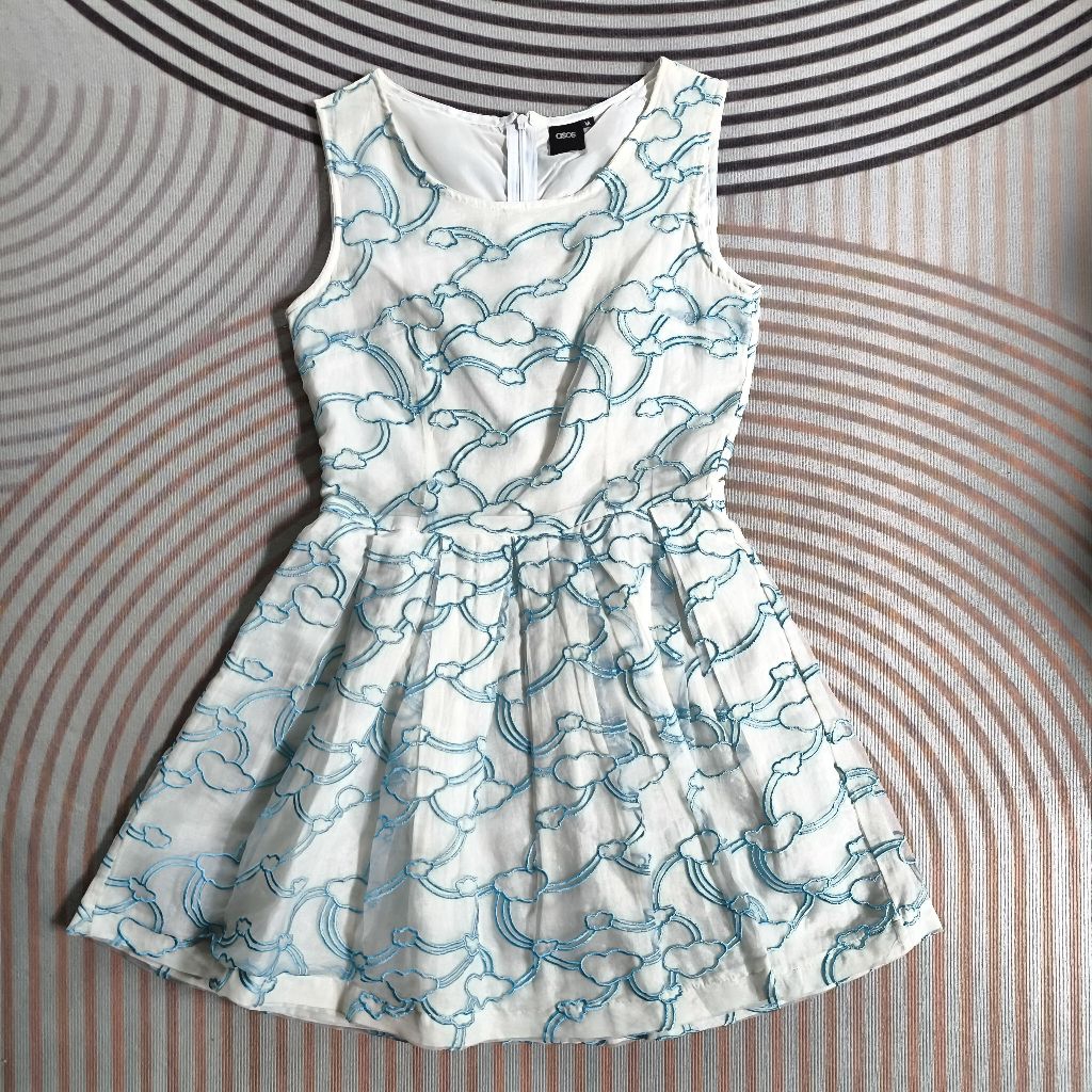 Forward The Dress White Blue 32-26-F Length 30 | Shopee Singapore