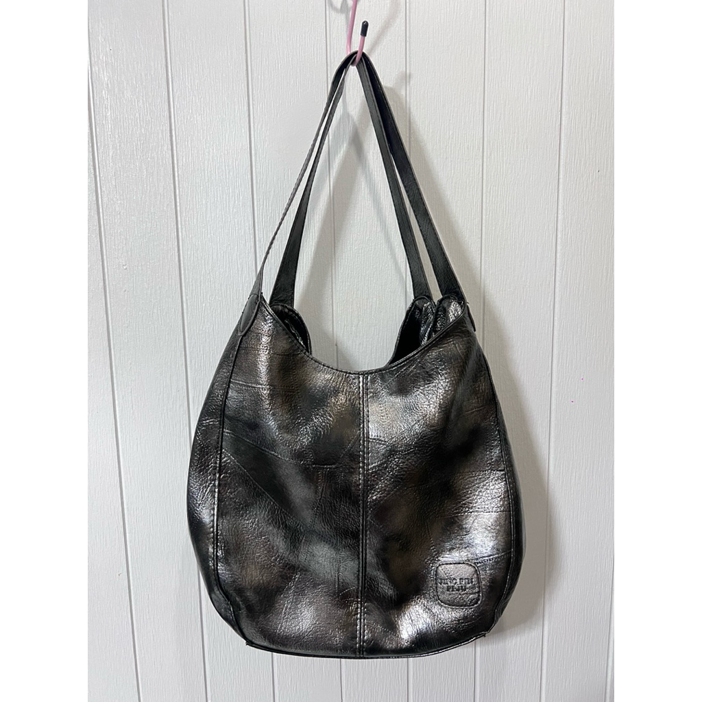 Black Color Bag, Metallic Pattern, No Brand | Shopee Singapore