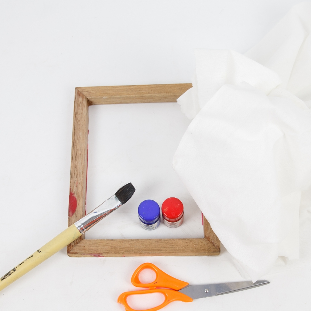 Versatile Raw Thread Fabric Can Create Art Make A Tricky Ghost Content ...