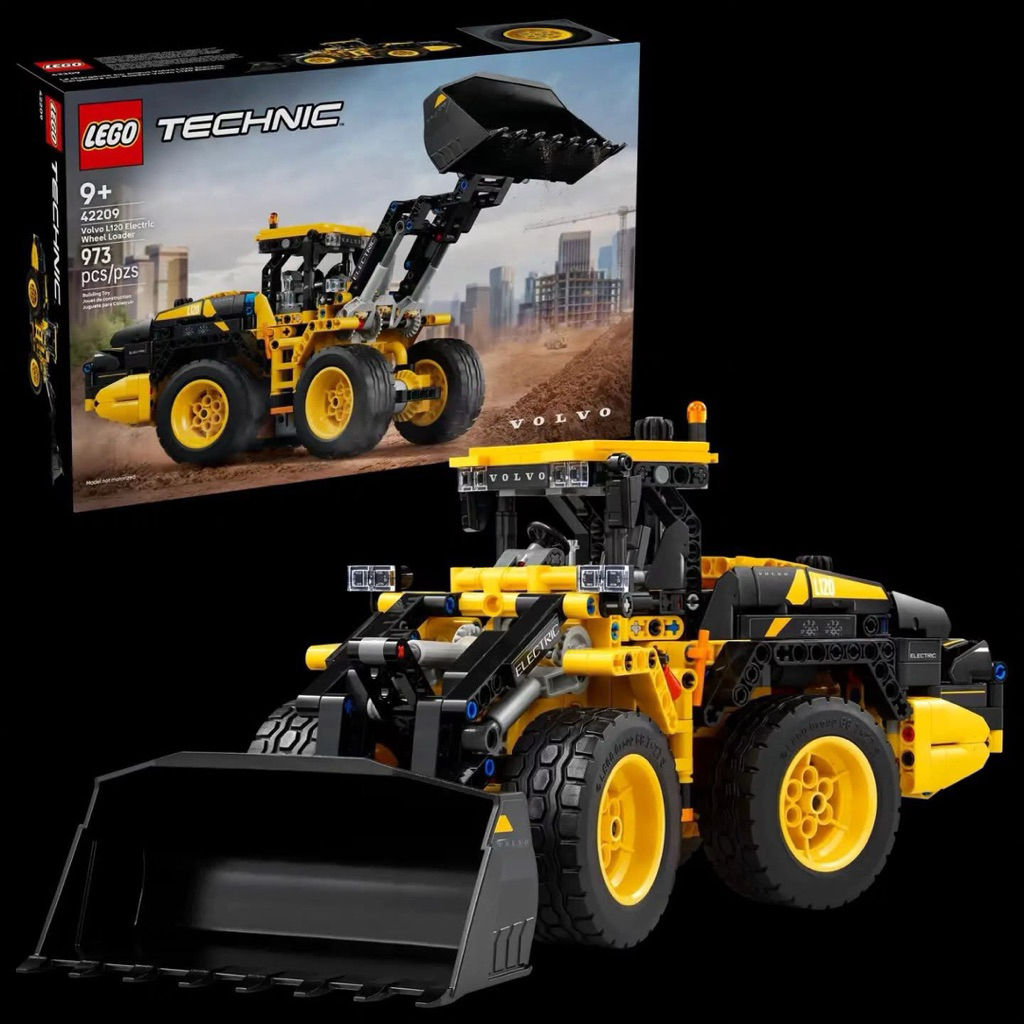 LEGO 42209 Volvo L120 Electric Wheel Loader 1 Hand Box Beautiful ...