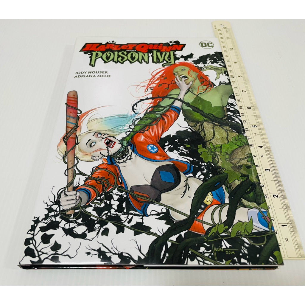 Good Condition Hard Cover DC Cartoon Harley Quinn and Poison Ivy ...