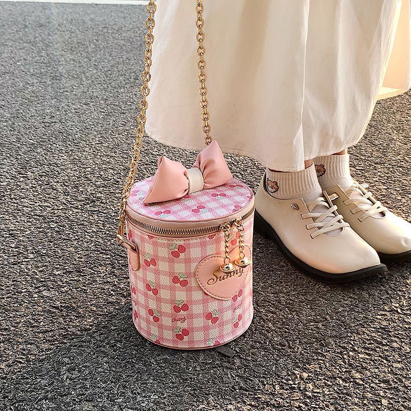✨Spot✨Contrast color chain bucket bag for women 2023 new advanced shoulder messenger bag