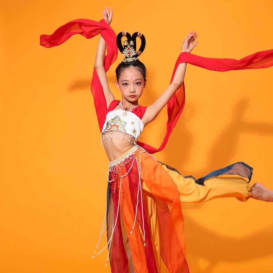 2023 National Costume Dunhuang Flying Exotic Dance Costume Tambourine
