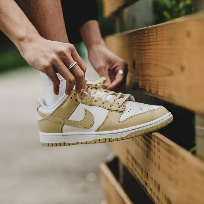 Nike Dunk Low Retro BTTYS Milk Tea Color White Men's Shoes Team Gold ...