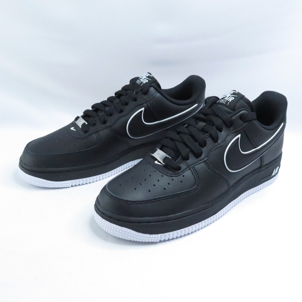 Nike 9 2025 leather black