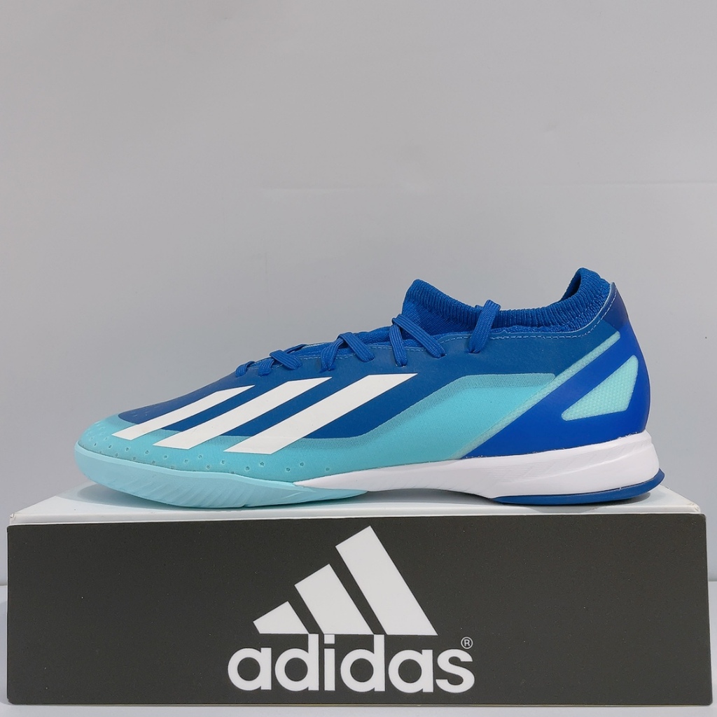 adidas flat football shoes